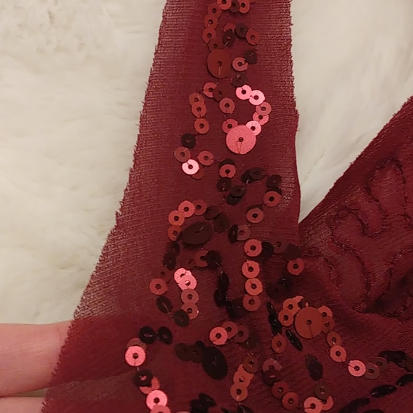 Semi-sheer Racerback sequin tank - Picture 8 of 9